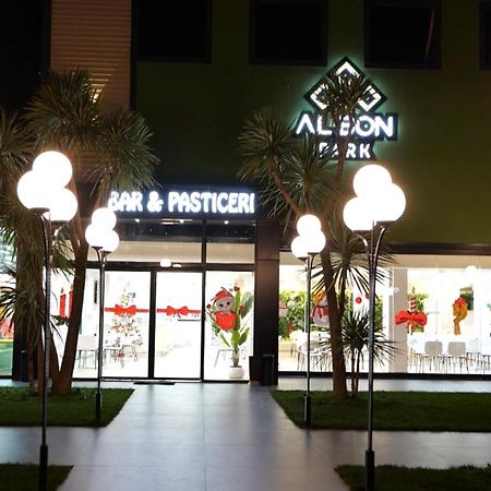 Отель Al Bon Park Берат Экстерьер фото